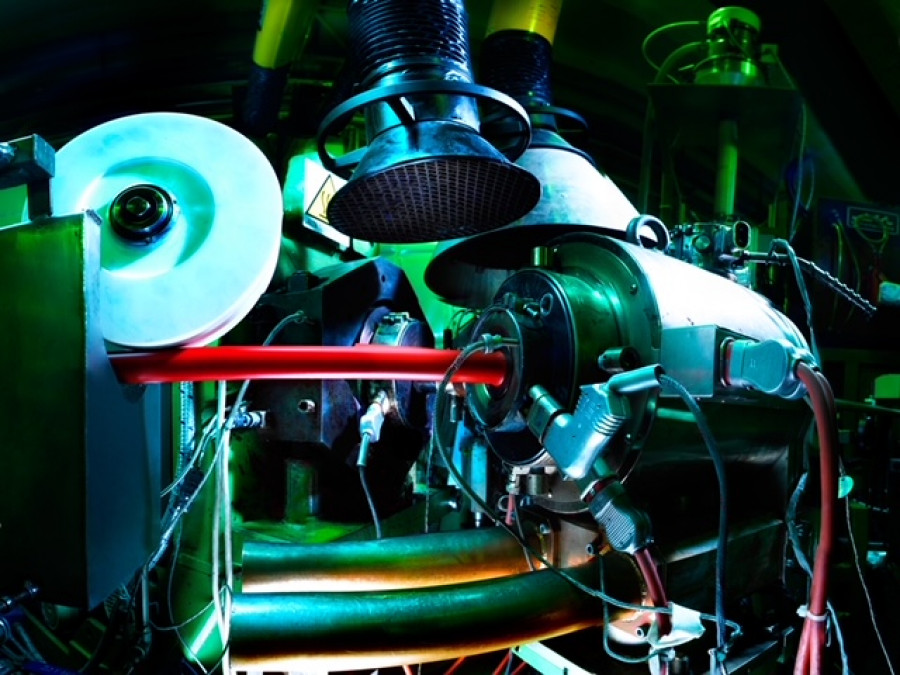 Sheating of the P Laser Medium Voltage cable