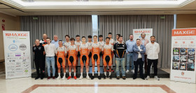 Maxge Europe Alineacion Equipo Ciclista MAXGE 2025
