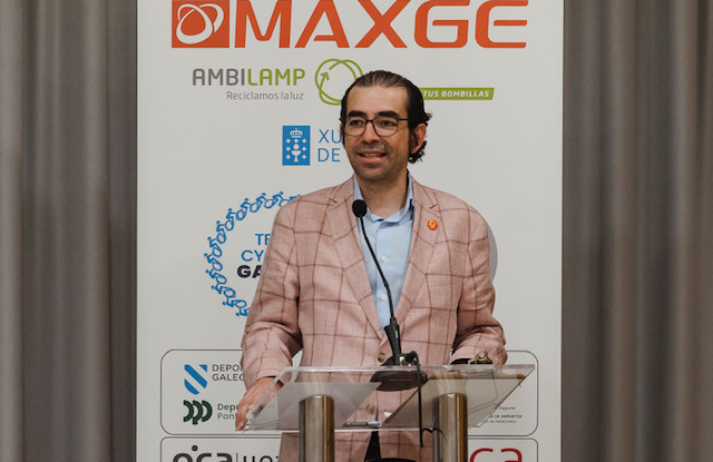 Maxge ciclistas